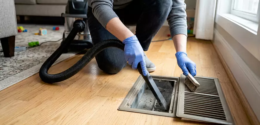 Ducted Heating Filter Cleaning in Milwaukee